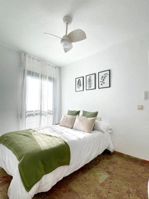 Beautiful & Sunny Apartment Málaga Esterno foto
